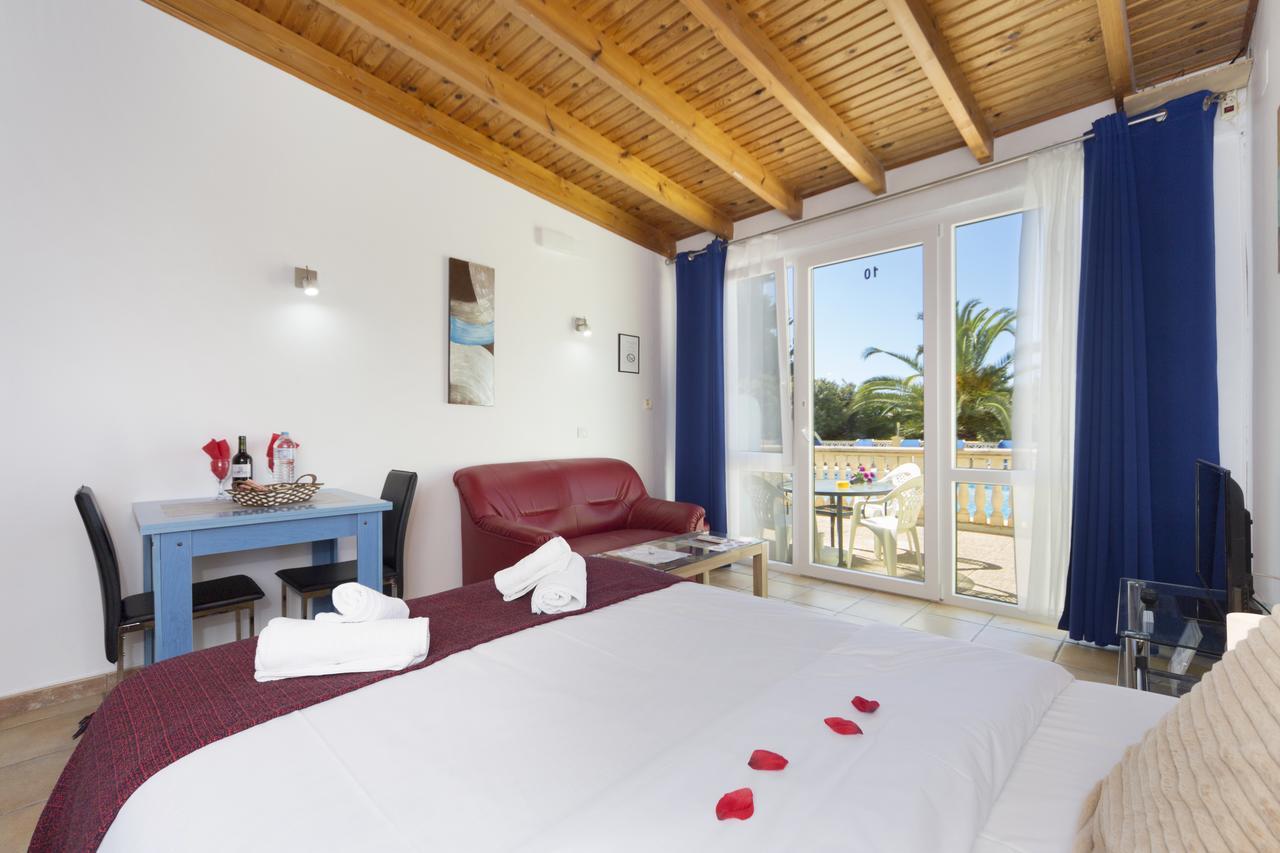 Aparthotel Carrio Sol - Monty'S Calpe Exteriör bild